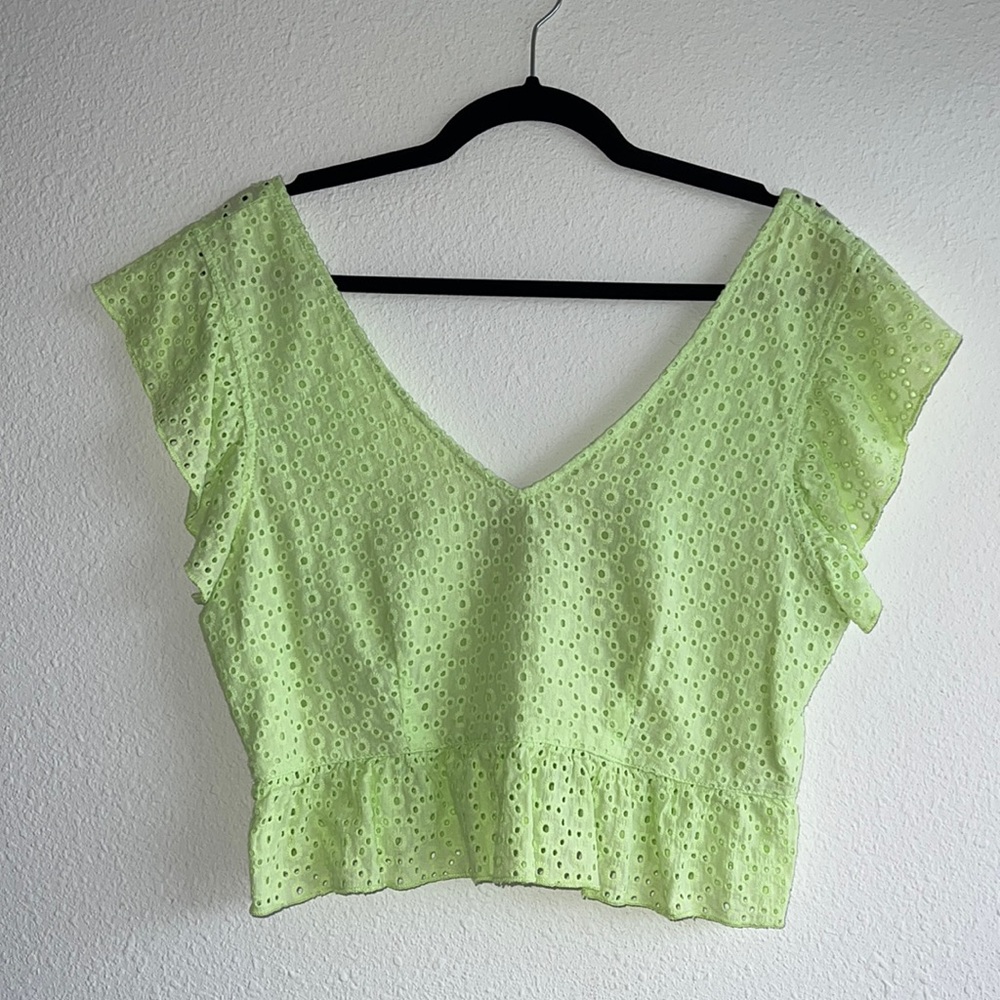 Wild fable lime green top